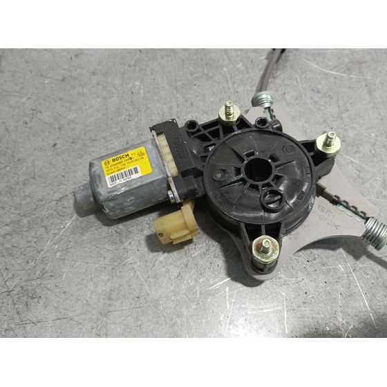 Elevalunas Delantero Derecho para Kia Rio (Yb)