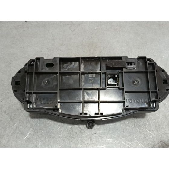 Mando Climatizador Para Toyota Yaris