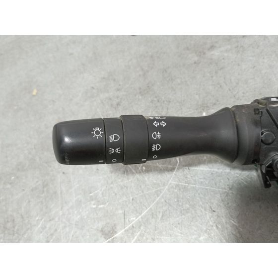 Mando Luces Para Toyota Yaris