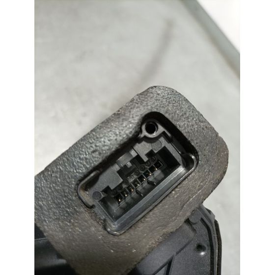 Cerradura Puerta Delantera Derecha Para Seat Ateca