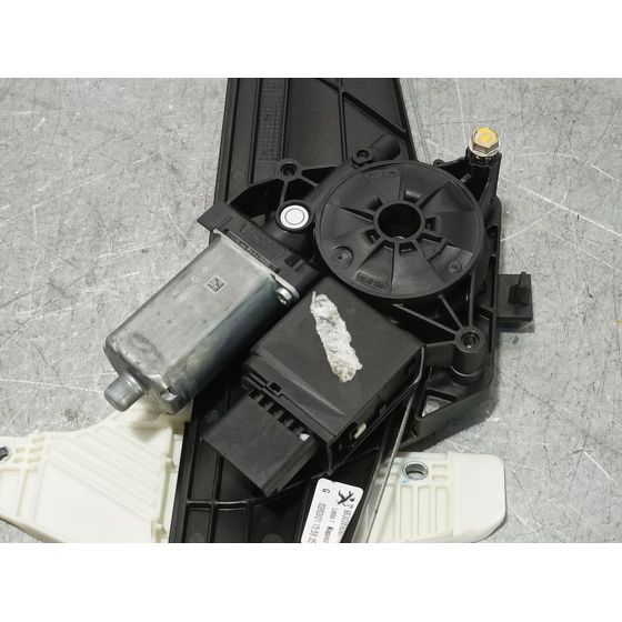 Elevalunas Trasero Izquierdo Para Peugeot 3008