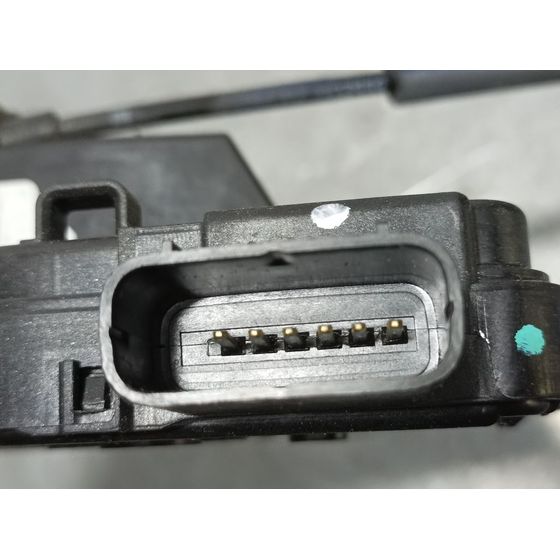 Cerradura Puerta Delantera Derecha Para Hyundai Ix35