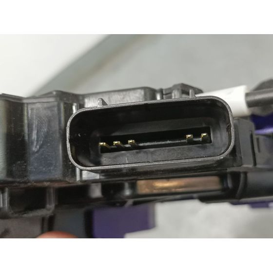 Cerradura Puerta Trasera Izquierda Para Kia Carens