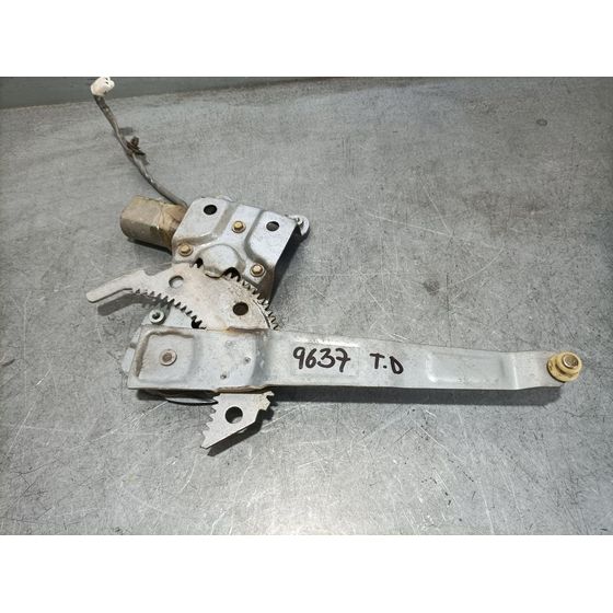 Elevalunas Trasero Derecho Para Mazda 323 Berl. F/S