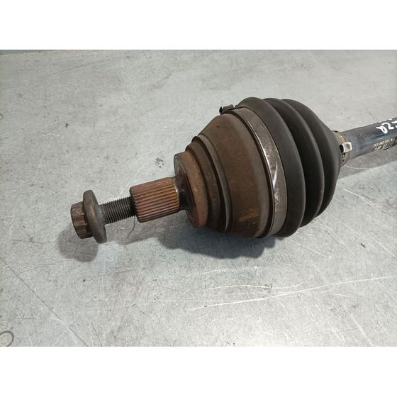 Transmision Delantera Izquierda Para Seat Leon