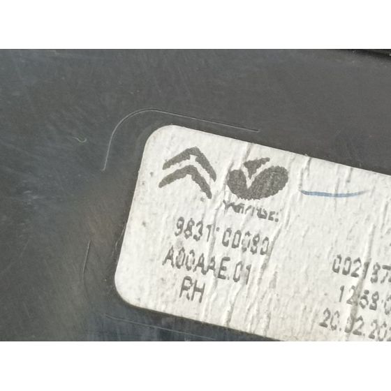 Piloto Trasero Derecho Para Citroen C4