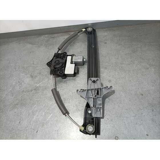 Elevalunas Trasero Izquierdo Para Skoda Superb
