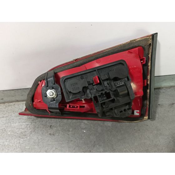 Piloto Trasero Izquierdo Para Audi A4 Ber.
