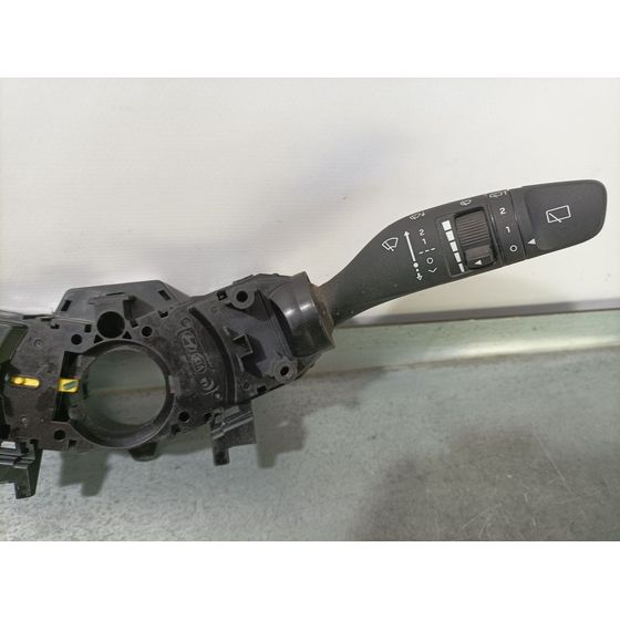 Mando Luces Y Limpia Para Hyundai I20 Coupe