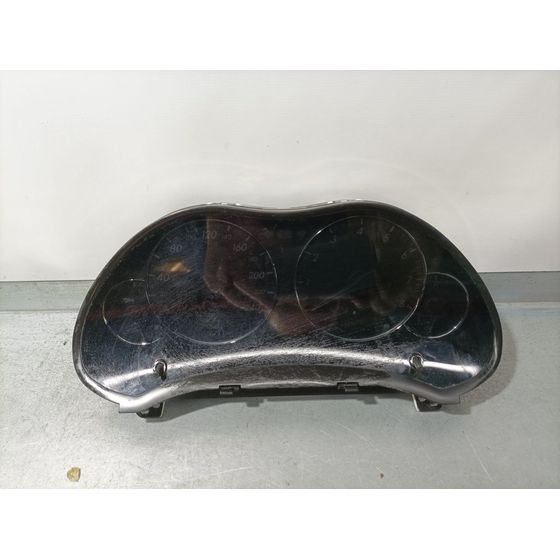 Cuadro Instrumentos Para Toyota Avensis Berlina