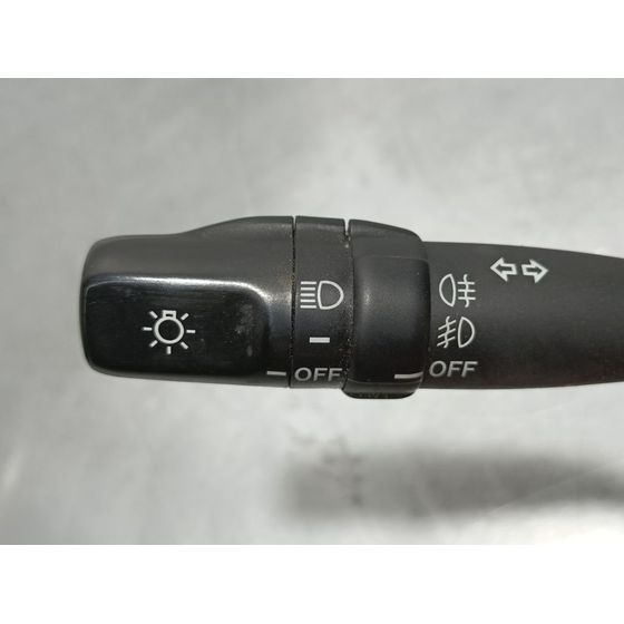 Mando Luces Para Toyota Avensis Berlina