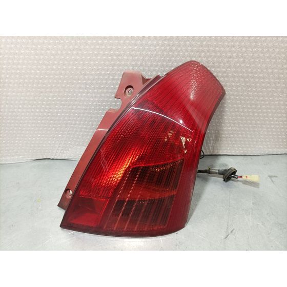 Piloto Trasero Derecho Para Suzuki Swift Berlina