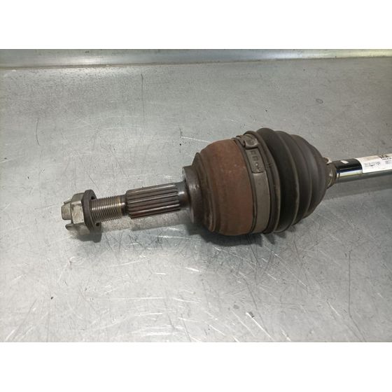 Transmision Delantera Izquierda Para Nissan Micra V