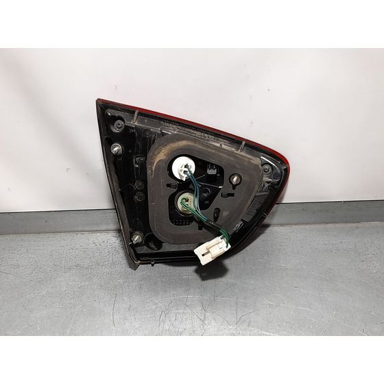 Piloto Trasero Derecho Para Kia Rio