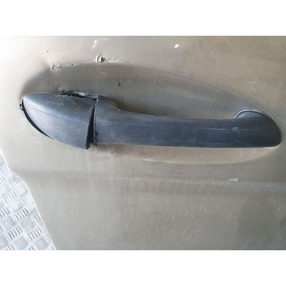 Puerta Delantera Derecha para Mercedes-Benz Clase B (W245)