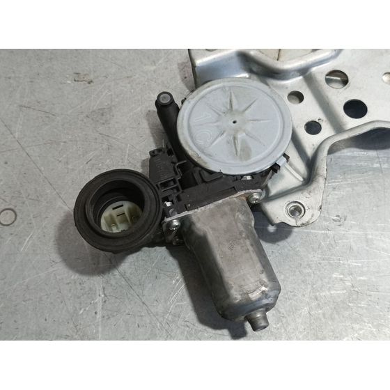 Elevalunas Delantero Izquierdo Para Suzuki Swift Berlina