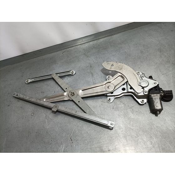 Elevalunas Delantero Izquierdo Para Suzuki Swift Berlina