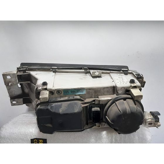 Faro Derecho Para Skoda Octavia Berlina