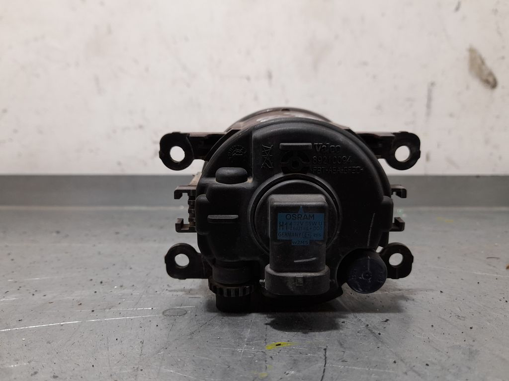 Faro Antiniebla Derecho Para Ford Focus Turnier