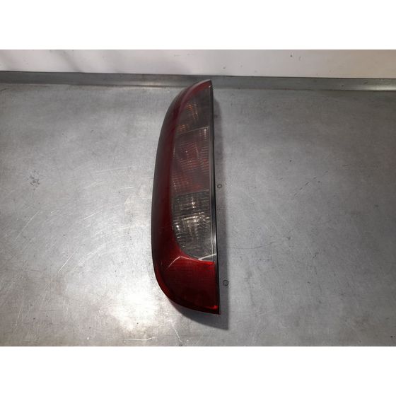 Piloto Trasero Izquierdo Para Opel Corsa C