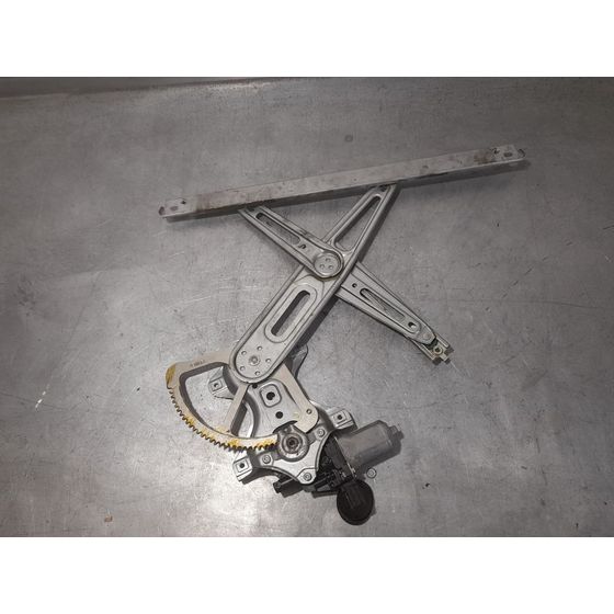 Elevalunas Delantero Derecho Para Toyota Yaris