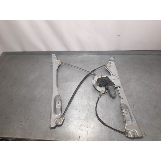 Elevalunas Delantero Izquierdo Para Renault Clio Iii