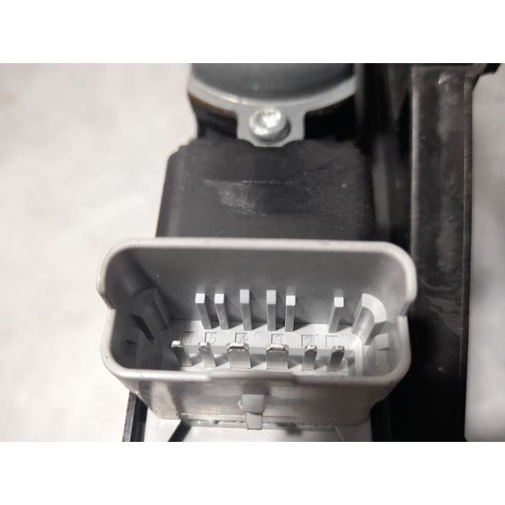 Elevalunas Delantero Derecho Para Peugeot 208