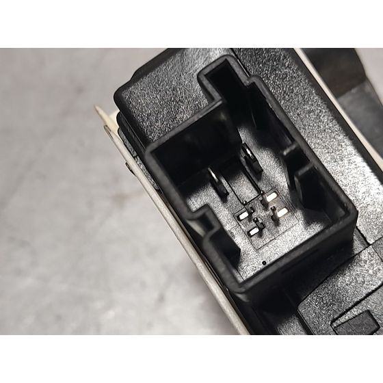 Elevalunas Delantero Izquierdo Para Audi A4 Ber.
