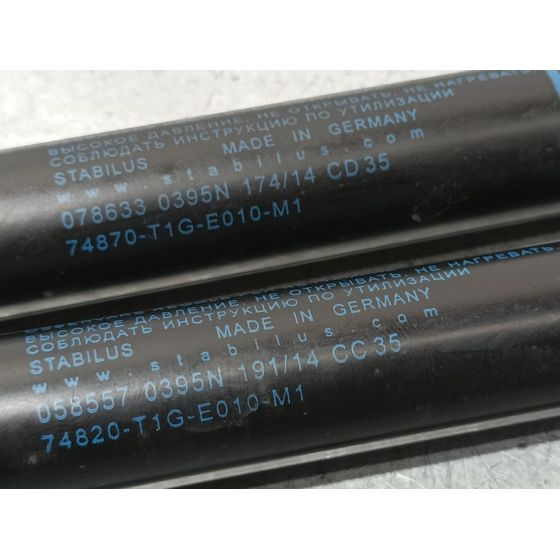 Amortiguadores Maletero / Porton Para Honda Cr-V