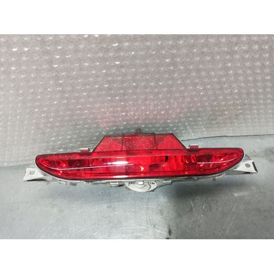 Piloto Trasero Central Para Peugeot 208