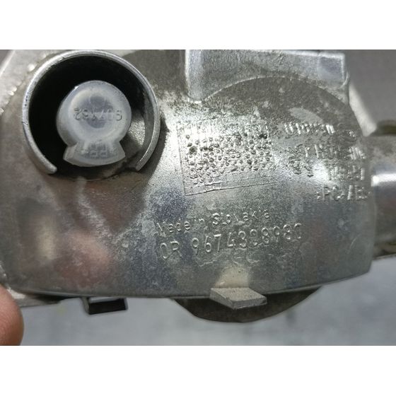 Piloto Trasero Central Para Peugeot 208