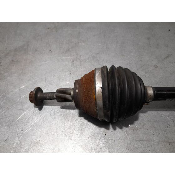 Transmision Delantera Izquierda Para Volkswagen Golf Vii Lim.