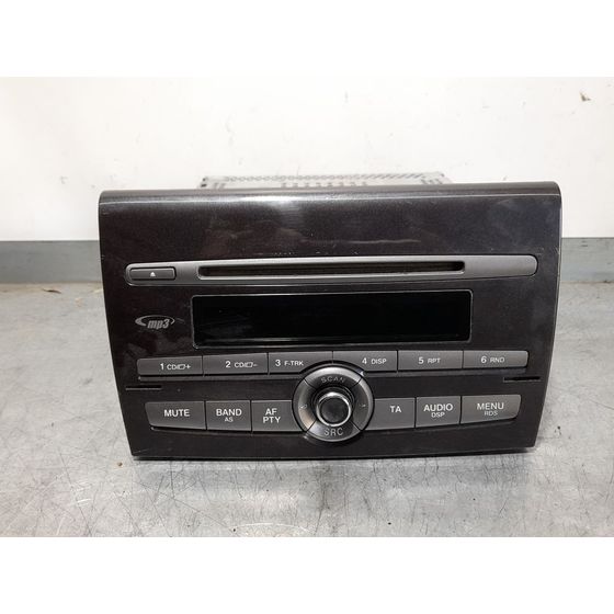 Sistema Audio / Radio Cd Para Fiat Bravo