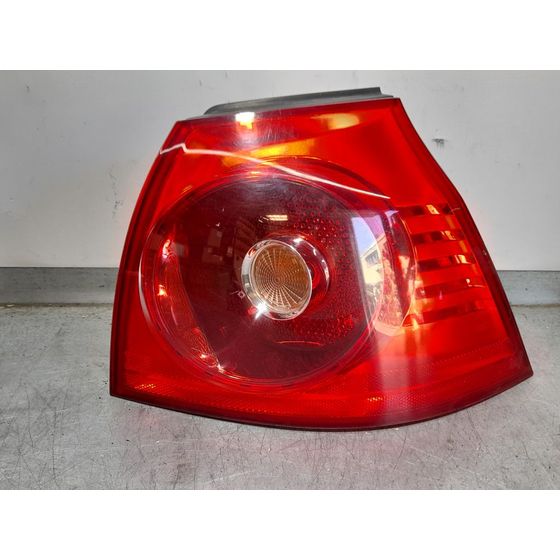 Piloto Trasero Derecho Para Volkswagen Golf V Berlina