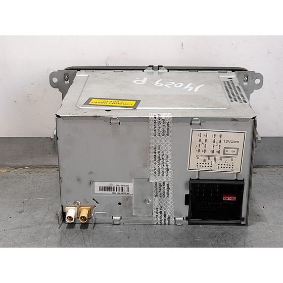 Sistema Audio / Radio Cd Para Volkswagen Golf V Berlina