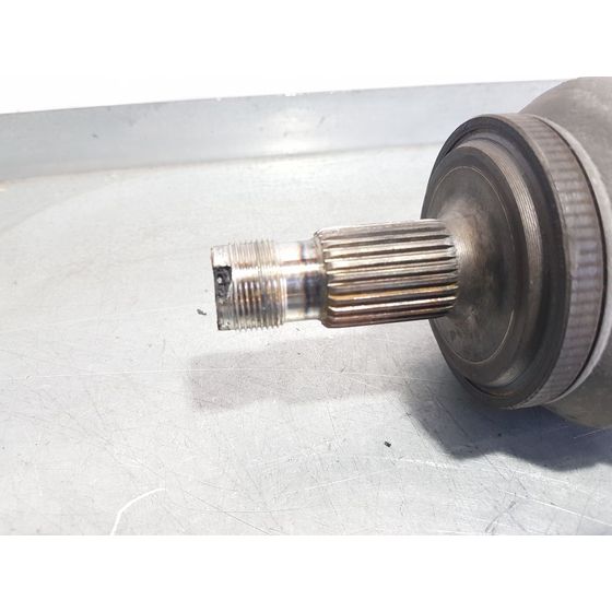 Transmision Trasera Derecha para Mercedes-Benz Clase C (W204) Lim.