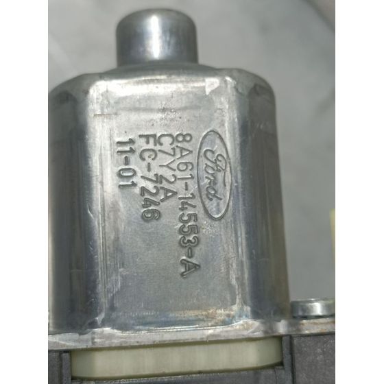 Motor Elevalunas Delantero Derecho para Ford Fiesta (Cb1)