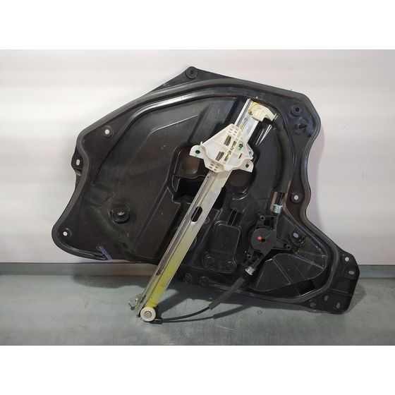 Elevalunas Delantero Izquierdo Para Mazda 3 Lim.