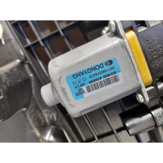 Elevalunas Trasero Izquierdo Para Hyundai I30
