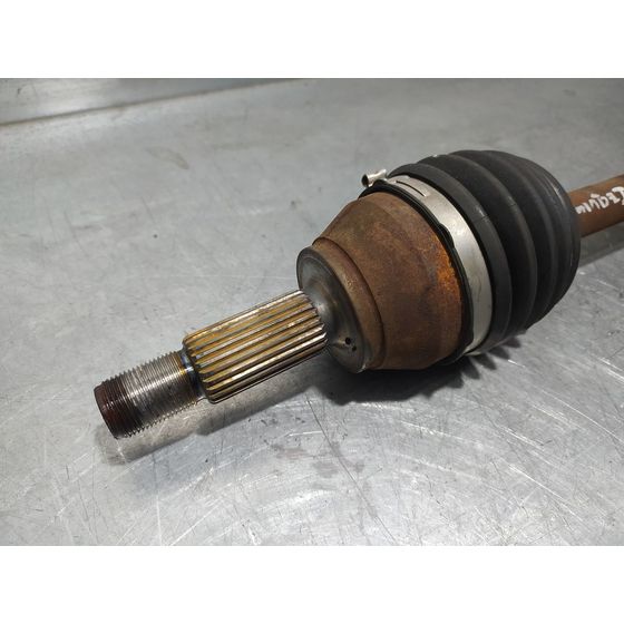 Transmision Delantera Izquierda Para Ford Fiesta