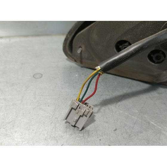 Retrovisor Derecho Para Nissan Almera