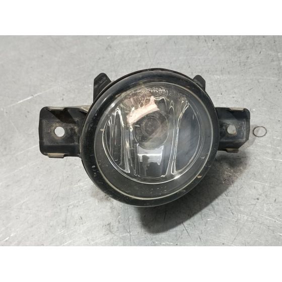 Faro Antiniebla Izquierdo Para Nissan Almera