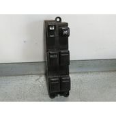 Mando Elevalunas Delantero Izquierdo  Para Nissan Almera