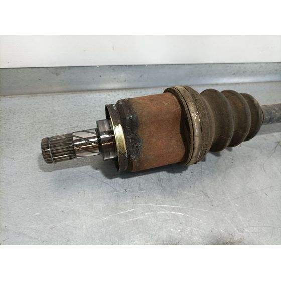 Transmision Delantera Derecha Para Nissan Almera