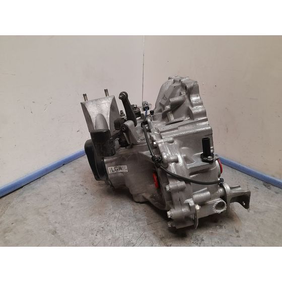Caja Cambios Para Mazda 2 Lim.