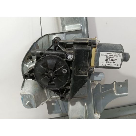 Elevalunas Delantero Derecho Para Peugeot 208