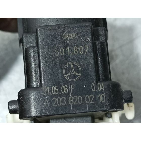 Mando Elevalunas Delantero Derecho Para Mercedes Clase Clk Coupe
