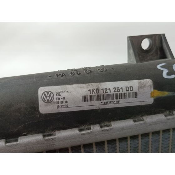 Radiador Agua Para Volkswagen Golf Vi