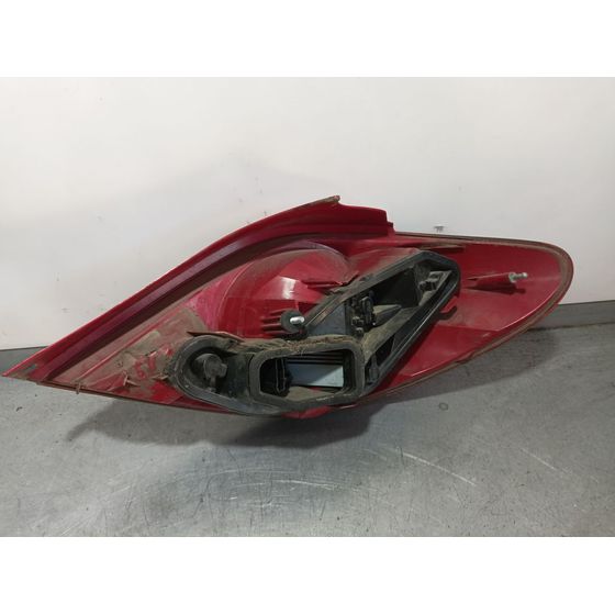 Piloto Trasero Izquierdo Para Peugeot 207