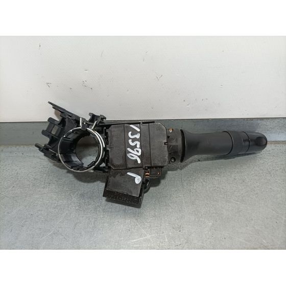 Mando Luces Para Toyota Iq
